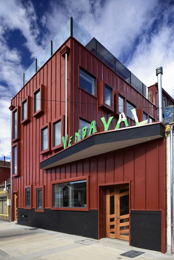 Hotel Vendaval Puerto Natales Exterior foto